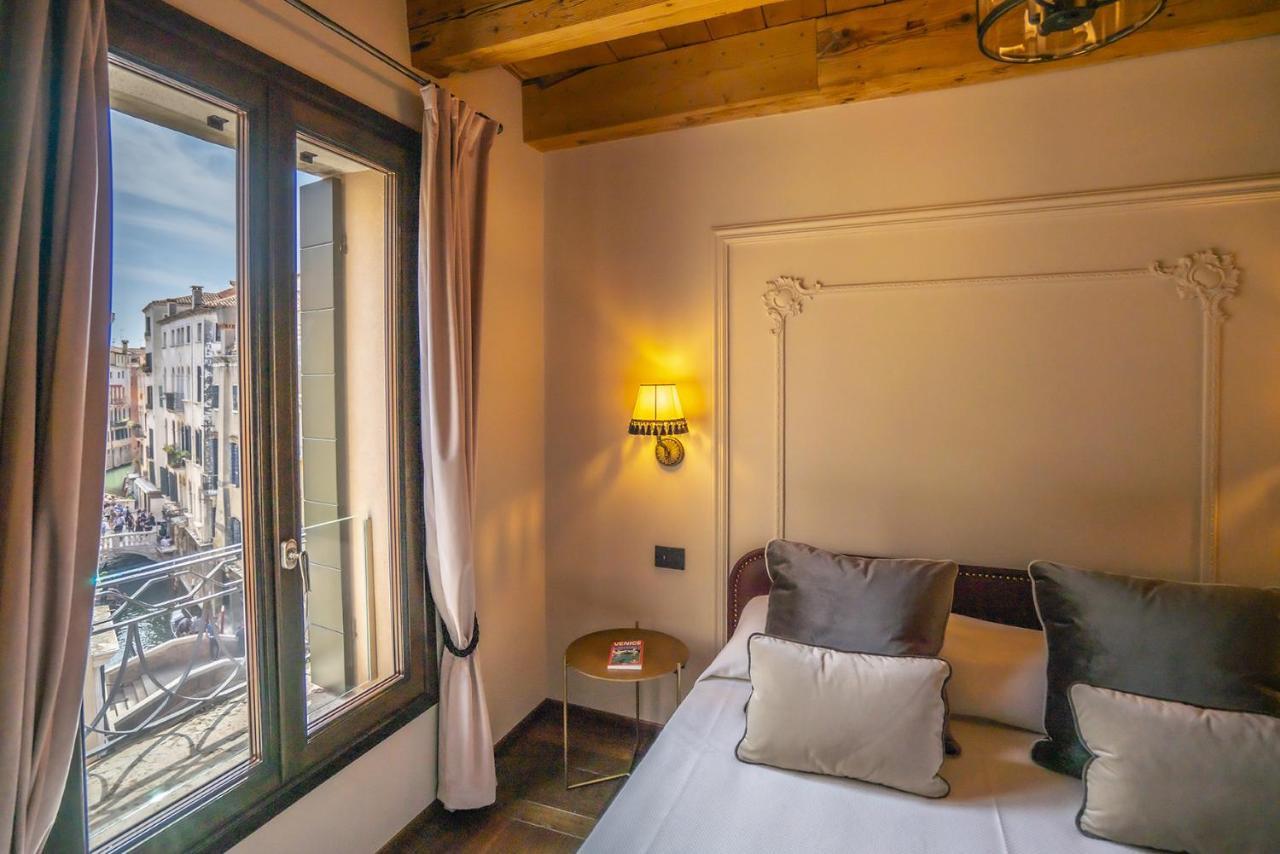 Corte Rubbi 8 Luxury Two-Bedroom Apartment -Dimora Italia - Velence Kültér fotó